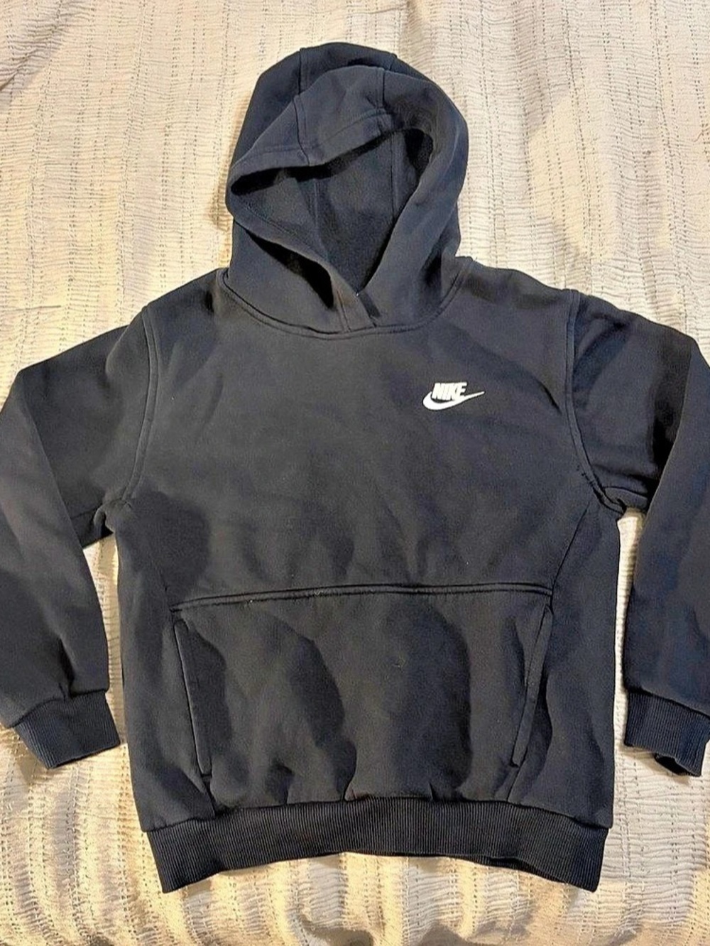Nike Sportswear Club Fleece Pullover Hoodie Black Medium youth size